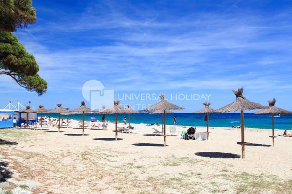 UHC Golden Pineda Apartments