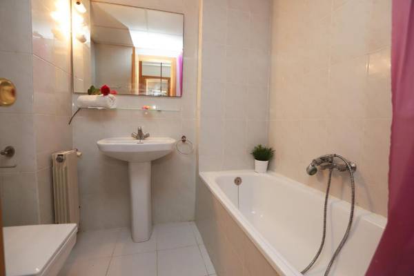 COSTA DAURADA APARTAMENTS - Internacional II