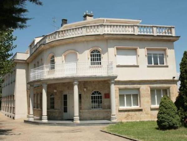 Casablanca Hotel Studios