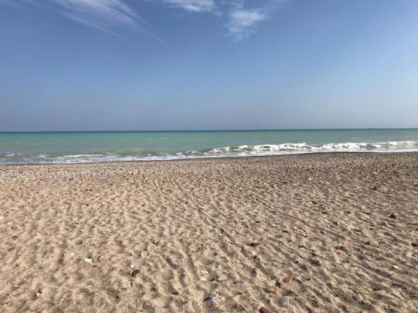 Adosado en primera línea con piscina privada