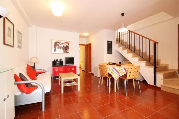 Global Properties Apartamento con piscina en playa Corinto