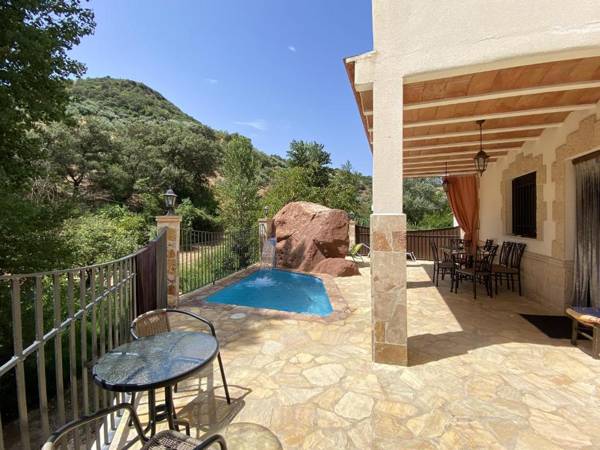 5 bedrooms house with private pool furnished terrace and wifi at Zambra