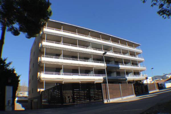 Agi Torre Quimeta Apartments