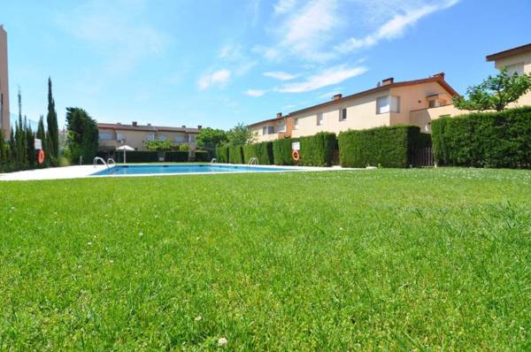 RNET - Port Estrella - 18 Roses Costa Brava