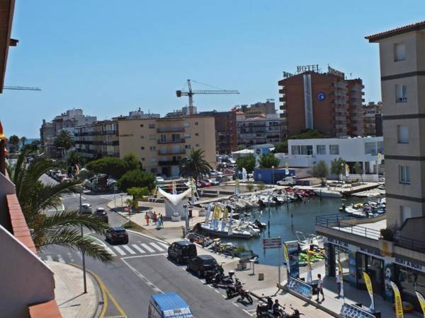 RNET - Puerto Simona 26 - Roses Costa Brava