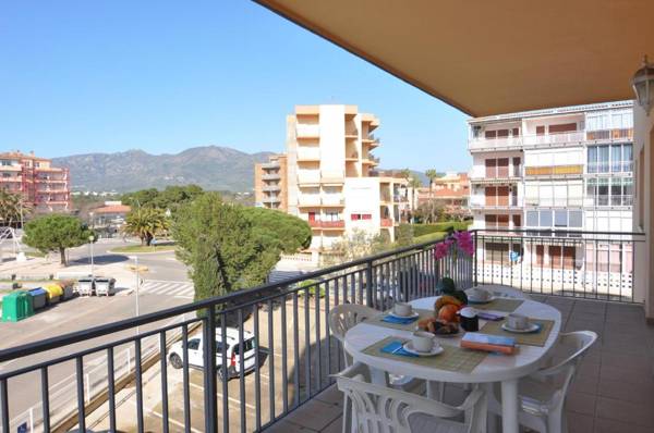 RNET - Sandra II C6 - Roses Santa Margarita