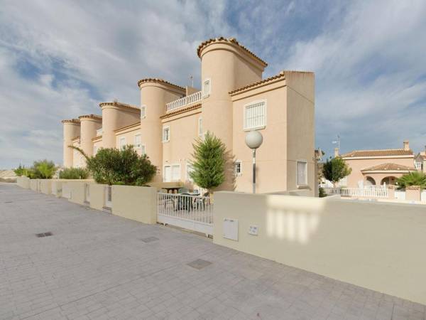 Modern Holiday Home in Rojales with Swimming Pool