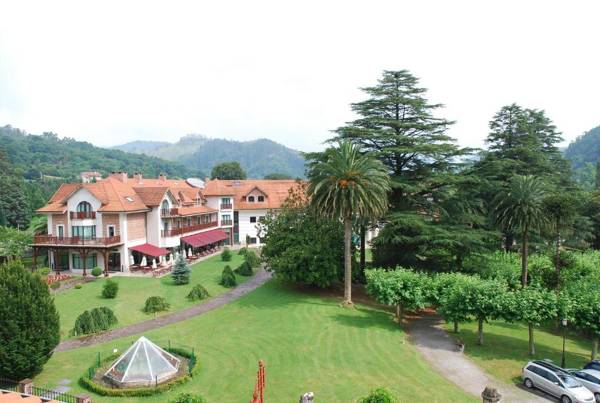 Gran Hotel Balneario De Puente Viesgo