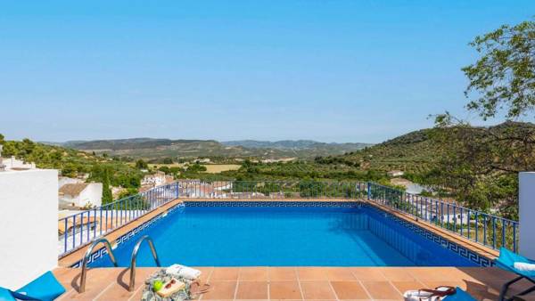 Casa La Ermita Priego de Cordoba by Ruralidays