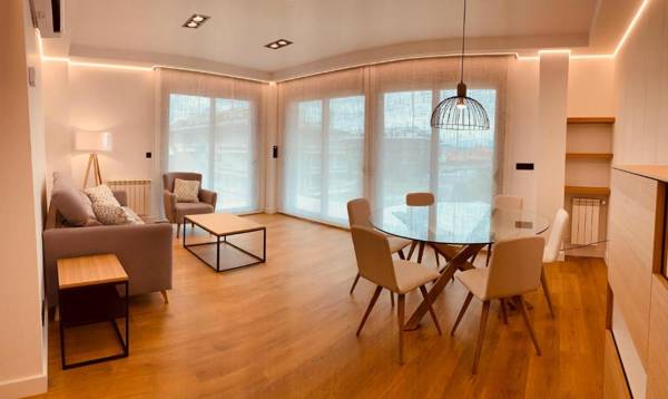 CANELAS SUITES PREMIUM con PISCINA ESTRENO VERANO 2021