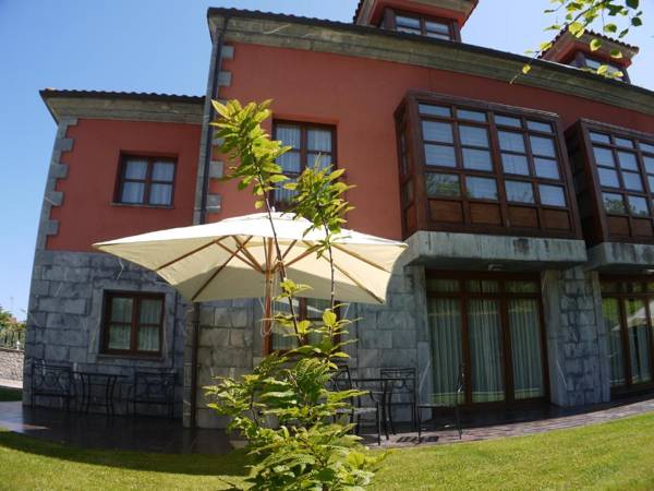 Apartamentos Cueto Mazuga I