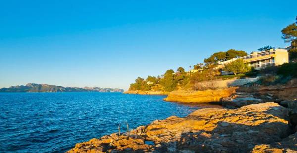 Beachfront penthouse La Victoria