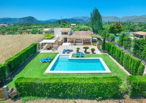 Villa Madrave - Family and Friends