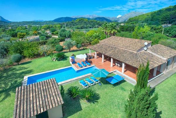 Villa Romeu Walking Distance to the Old Town