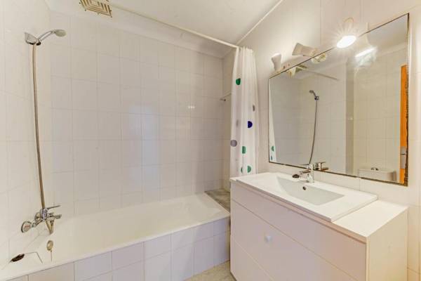 Beachfront Apartment Vora Mar