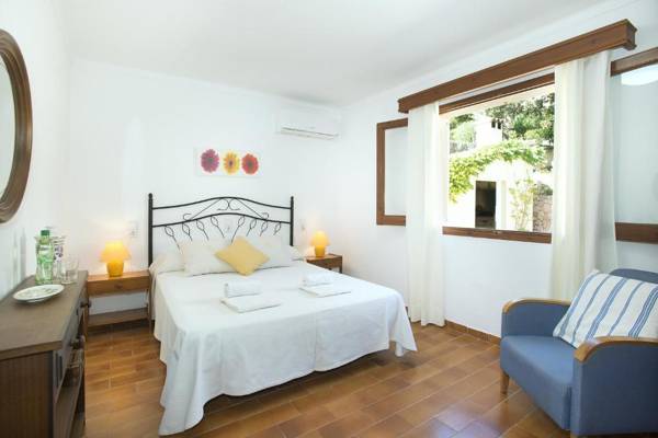 Superb Villa Vallori with Pool walking to the beach