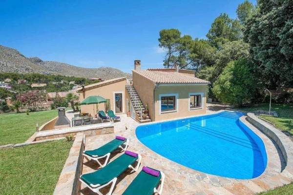 Villa Alexandria Cala Sant Vicenç 300m from the beach Special Prices Hire Car for guests
