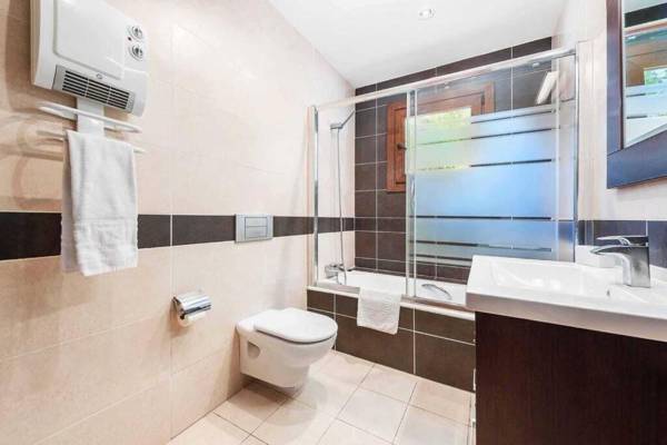 Villa Alexandria Cala Sant Vicenç 300m from the beach Special Prices Hire Car for guests