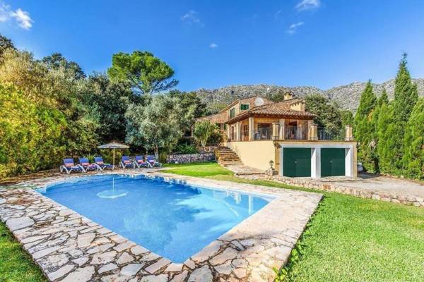 Pretty villa close to Cala San Vicente Special Prices Hire Car for Guests