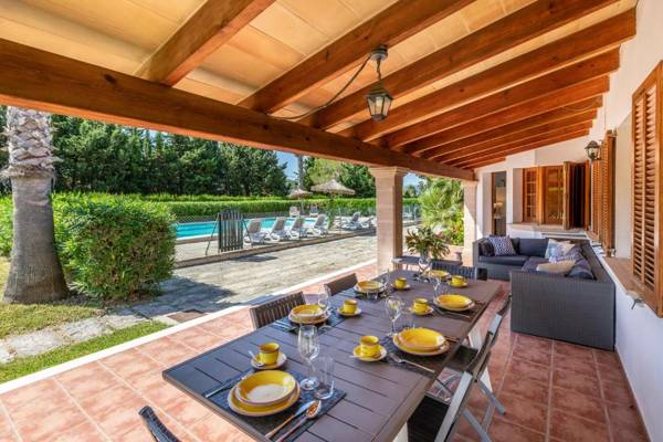 New! Villa Vora