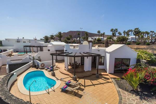 Villa Jazmin by Villa Plus