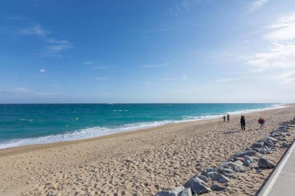 OP HomeHolidaysRentals Plume - Costa Barcelona