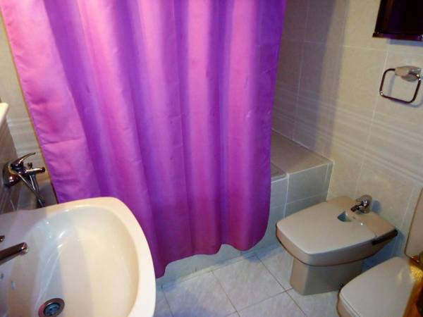 Apartamentos Alboran 4/6 LEK