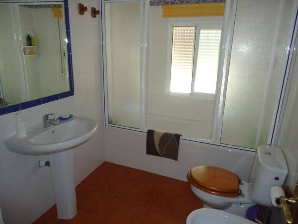 Mediterraneo 2005 Family Complex LEK