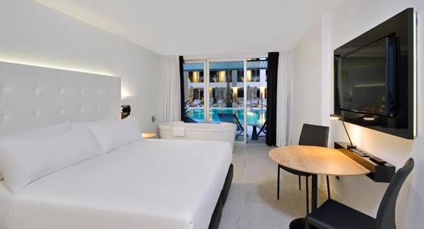 Innside by Melia Palma Bosque