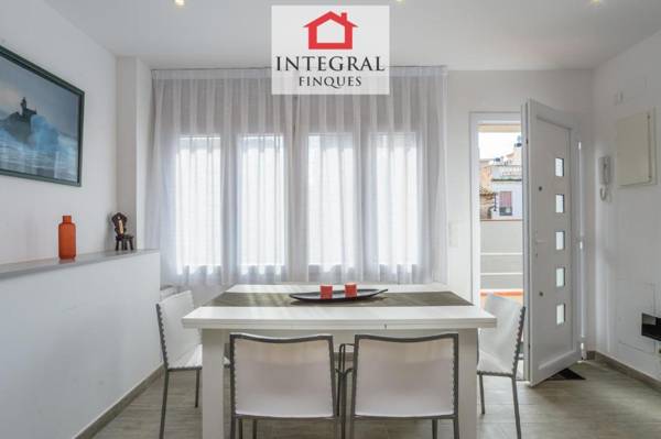 Preciosa Casa en el Centro a 2 Minutos de la Playa