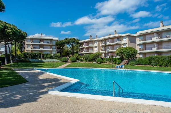 AV-1 CALELLA DE PALAFRUGELL 6 Pax