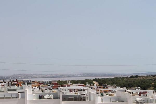 Entre Golf Townhouse with Communal Pool