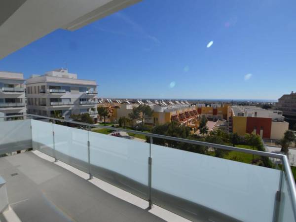 Modern Apartment with Swimming Pool in Orihuela