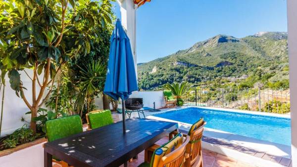 Casa Monte Verde Ojen by Ruralidays