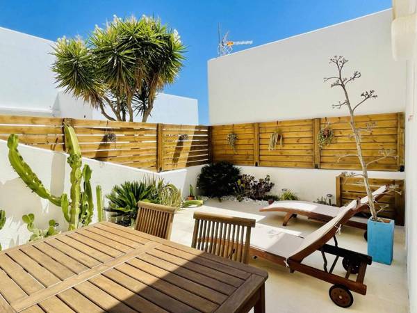 La Gata Azul Rodalquilar