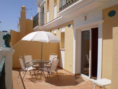 Apartamentos Nerjaluna