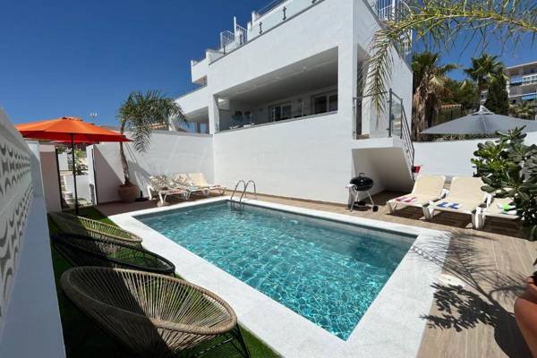 Nerja Paradise Rentals - Villa Las Palmeras