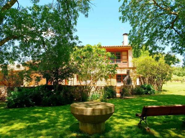 Casa rural de alquiler exclusivo en Girona Ideal para familias