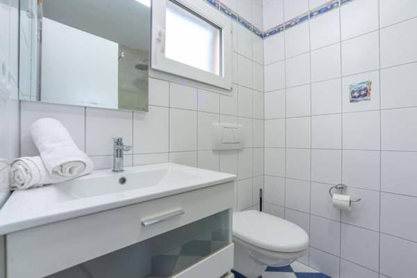 Rodriguez De La Fuente 19 (Sin Nombre)