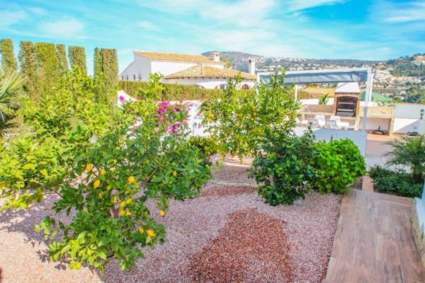 Marcelo - charming Finca style holiday villa in Moraira