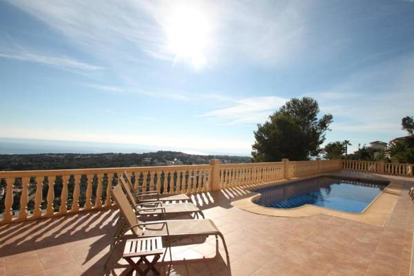 Mimo - sea view villa with private pool in Moraira-Teulada