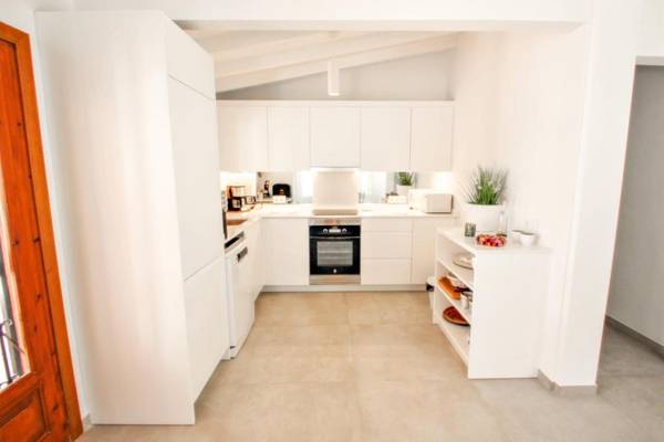 Colina - holiday home with private swimming pool in Moraira