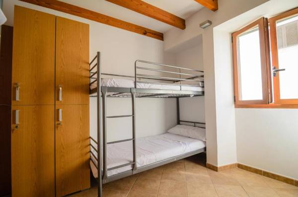 Embat - alberg juvenil