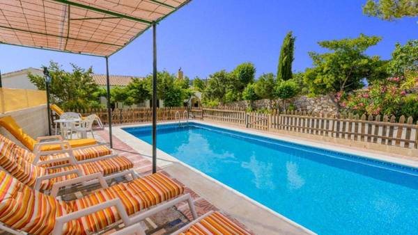 Casa de Paquita Montefrio by Ruralidays