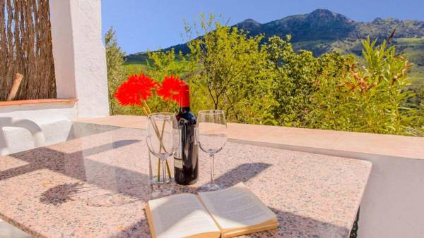 Casa Romantica Montecorto by Ruralidays