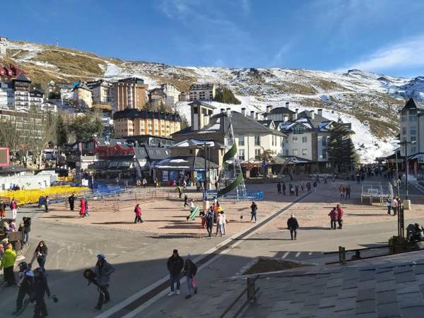 Plaza Andalucía Edificio Dornajo 2-4 pax