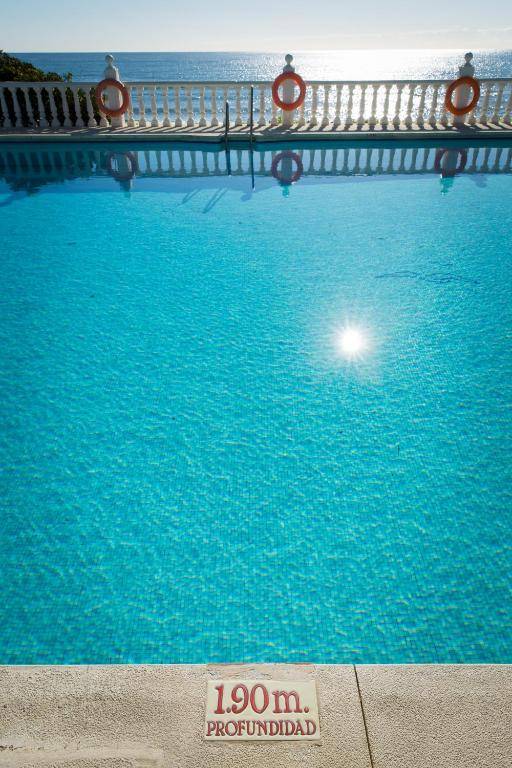 Holidays2Riviera Sea Side Front Beach