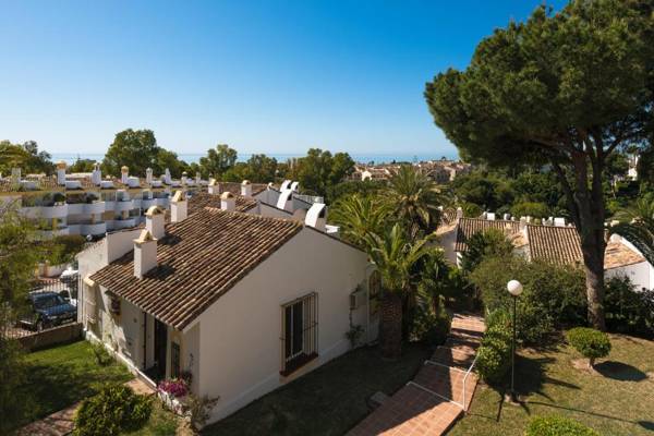 Calahonda Townhouse by GHR Rentals