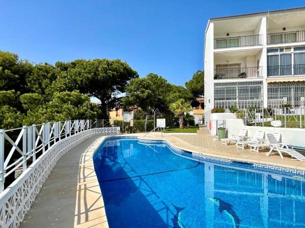 Sea view ground floor holiday home in El Faro Mijas Costa near the beach by Solrentspain!