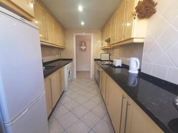 Fantastic apartment in Beach Front Complex in Calahonda - Doña Lola - CS129